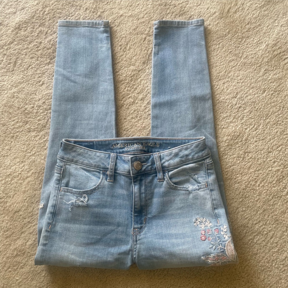American Eagle Hi-Rise Jegging Crop Jeans Size 2 short